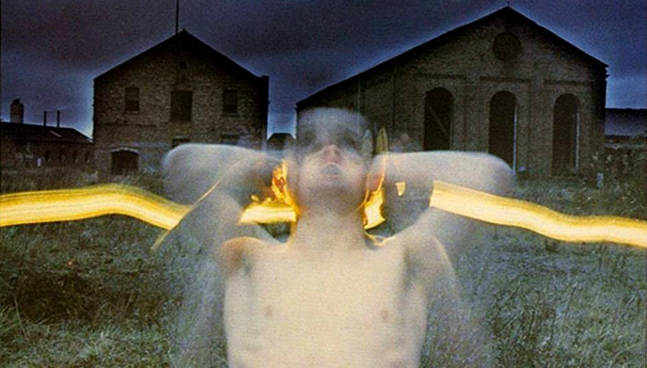 貴重 UKオリジナル COCTEAU TWINS GARLANDS LP this mortal coil bauhaus massive attack everything but the girl portishead COCTEAU TWINS Released Debut Album \u0027GARLANDS\u0027 40 Years Ago Today